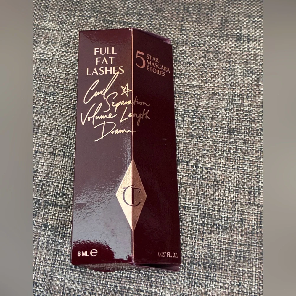 Breathtaking Lashes! Charlotte Tilbury Full Fat Lashes Mascara 8ml